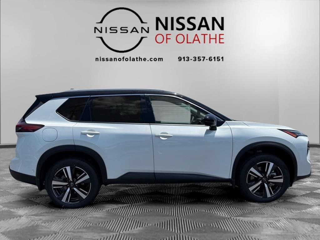 2025 Nissan Rogue SL photo 23
