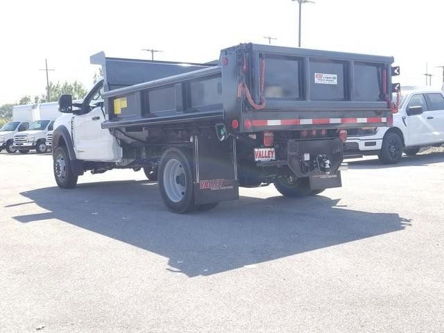 2025 Ford F-550 photo 6