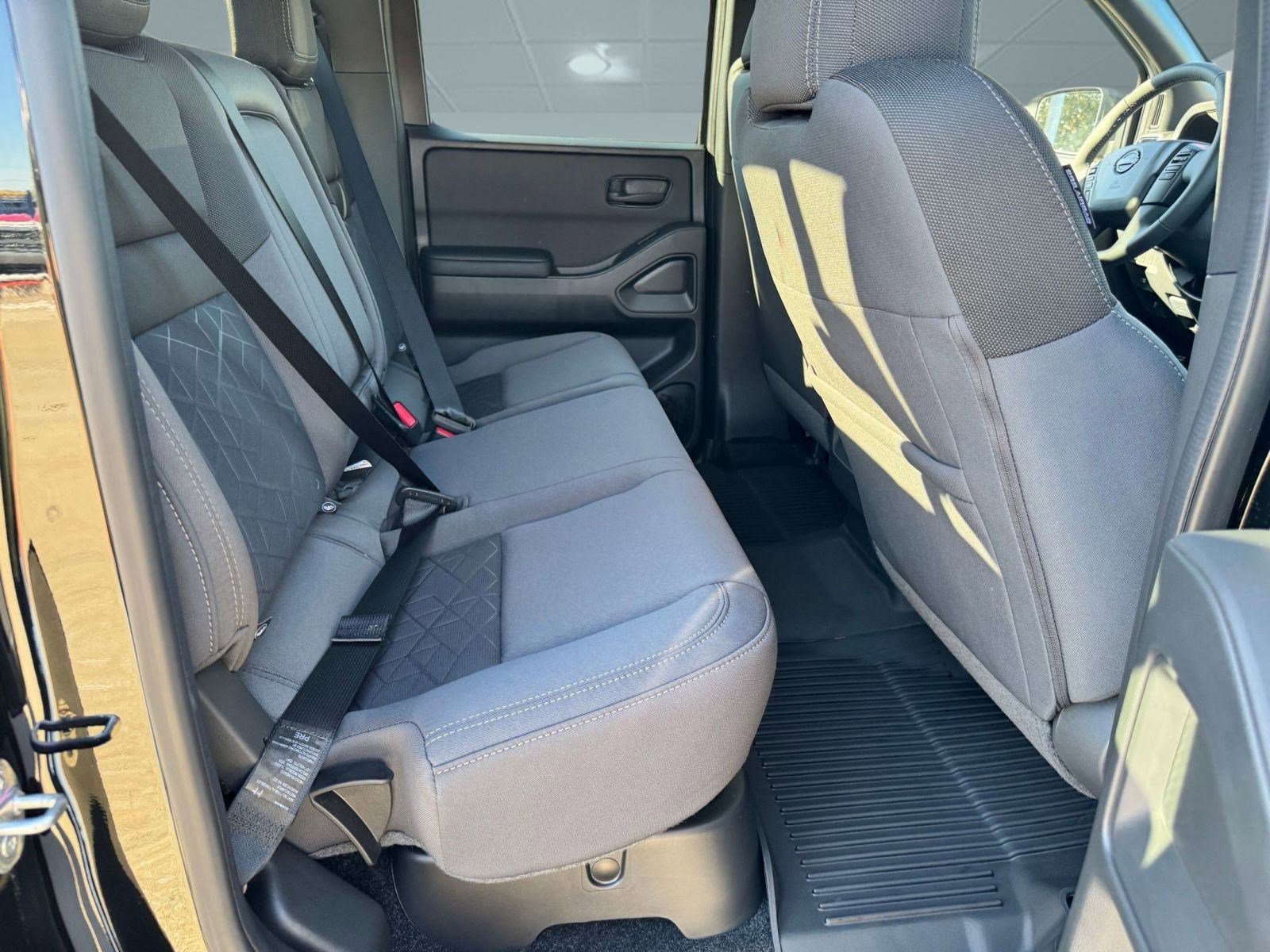 2026 Nissan Frontier SV photo 21