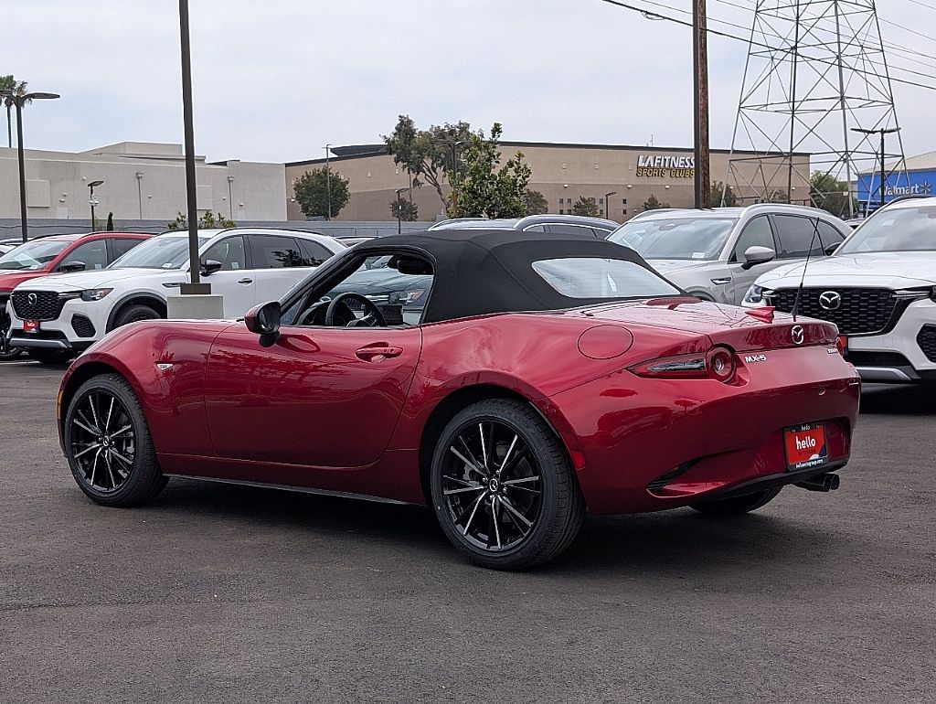 2025 Mazda MX-5 Miata Miata Grand Touring photo 10