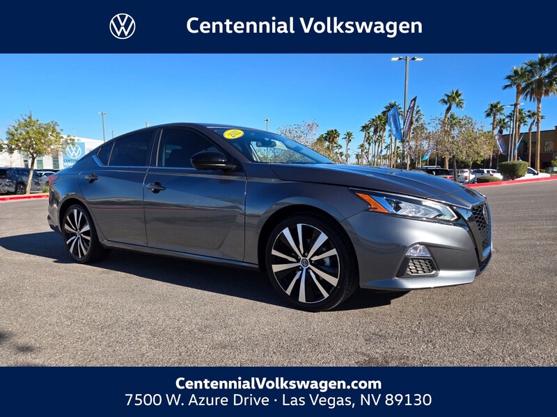 2022 Nissan Altima SR