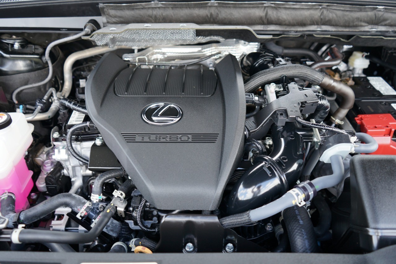 2024 Lexus RX 350 Luxury photo 32