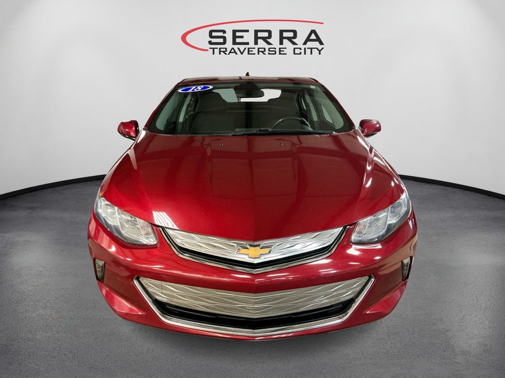 2018 Chevrolet Volt LT photo 2