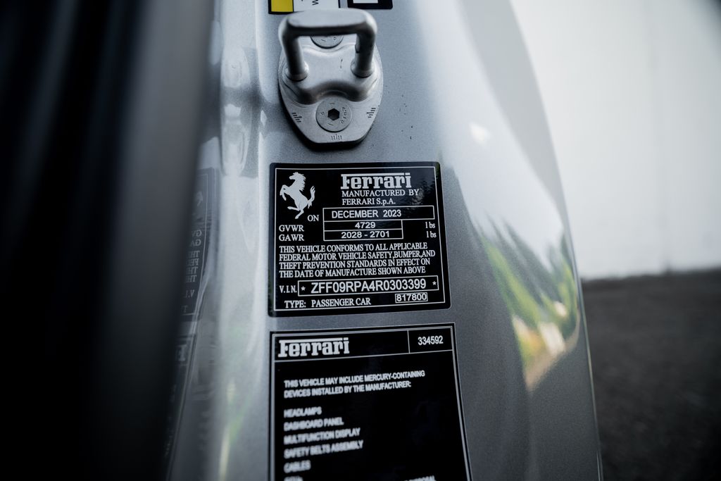 2024 Ferrari Roma Spider photo 31