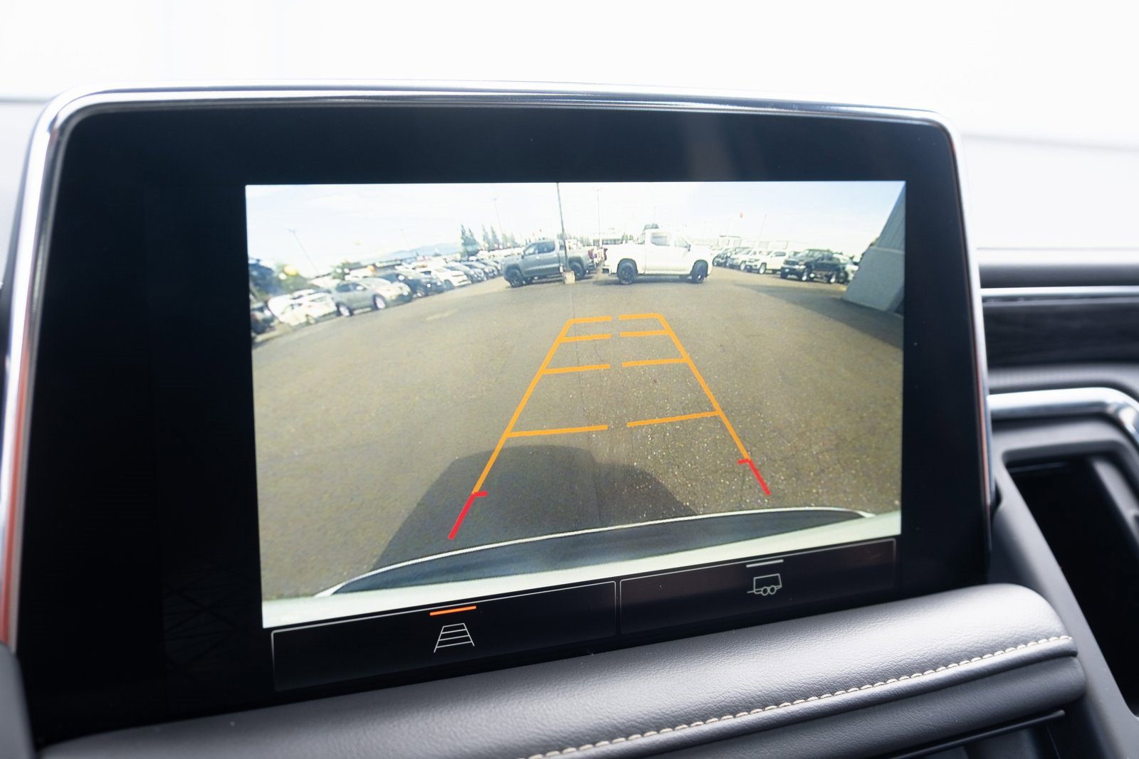 2023 Gmc Yukon XL SLT photo 4