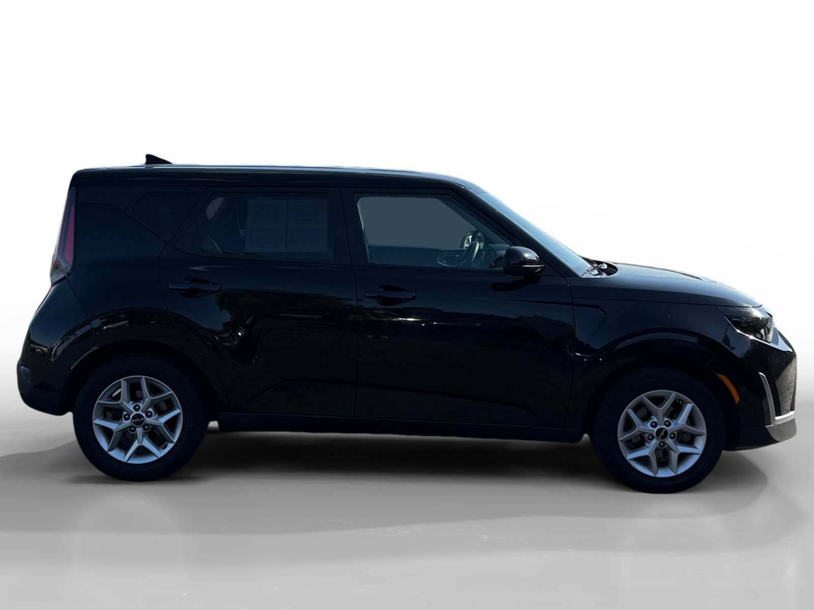 2023 Kia Soul LX photo 6