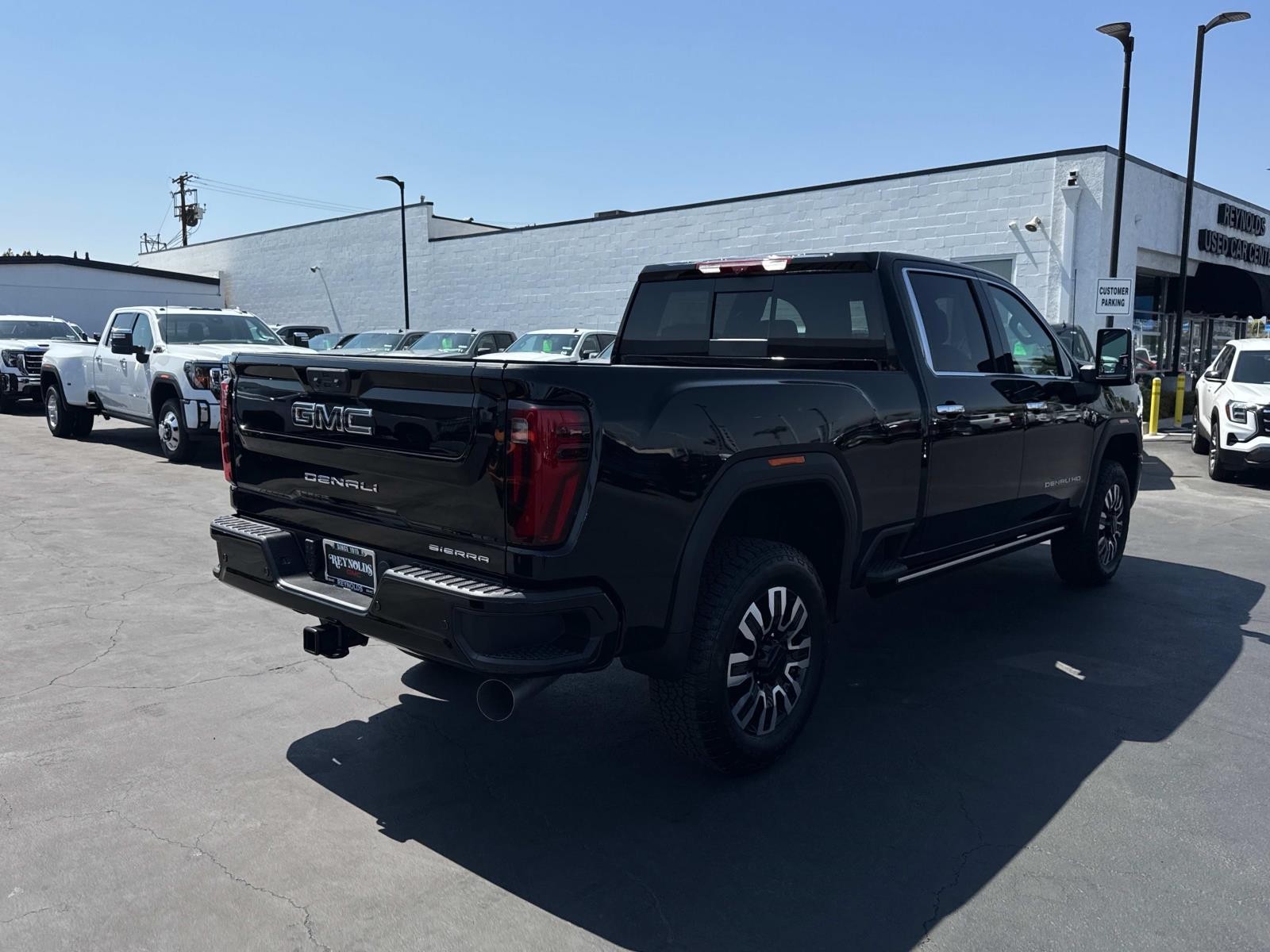 2025 Gmc Sierra 2500 HD Denali Ultimate photo 4