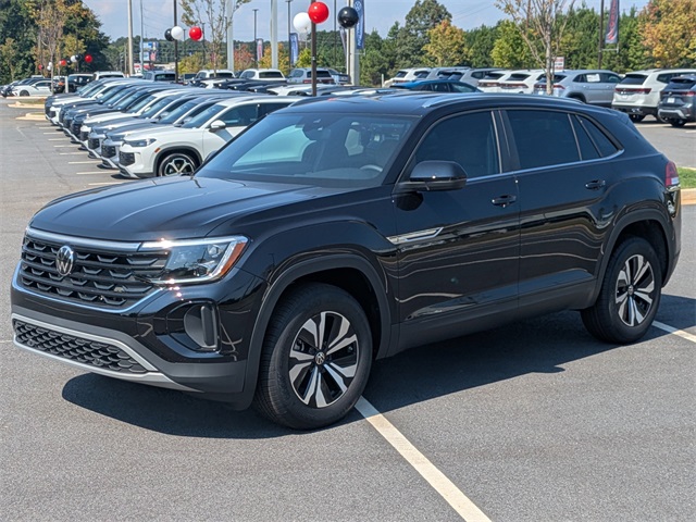 2025 Volkswagen Atlas Cross Sport SE photo 7