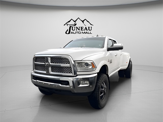 2018 Ram 3500 Laramie photo 2