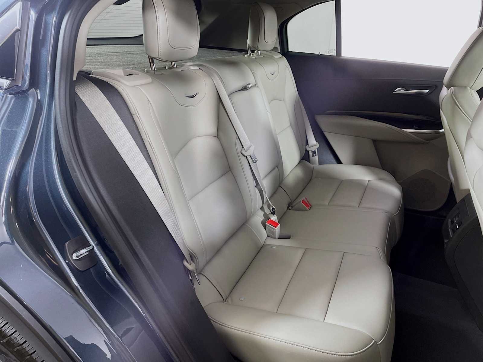 2021 Cadillac XT4 Premium Luxury photo 23