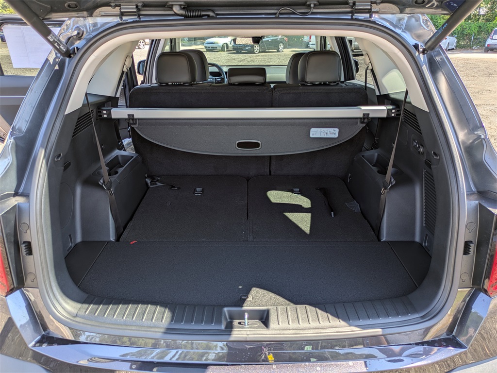 2026 Kia Sorento EX photo 8