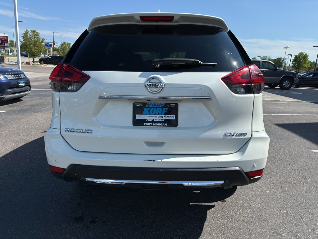 2020 Nissan Rogue SV photo 7