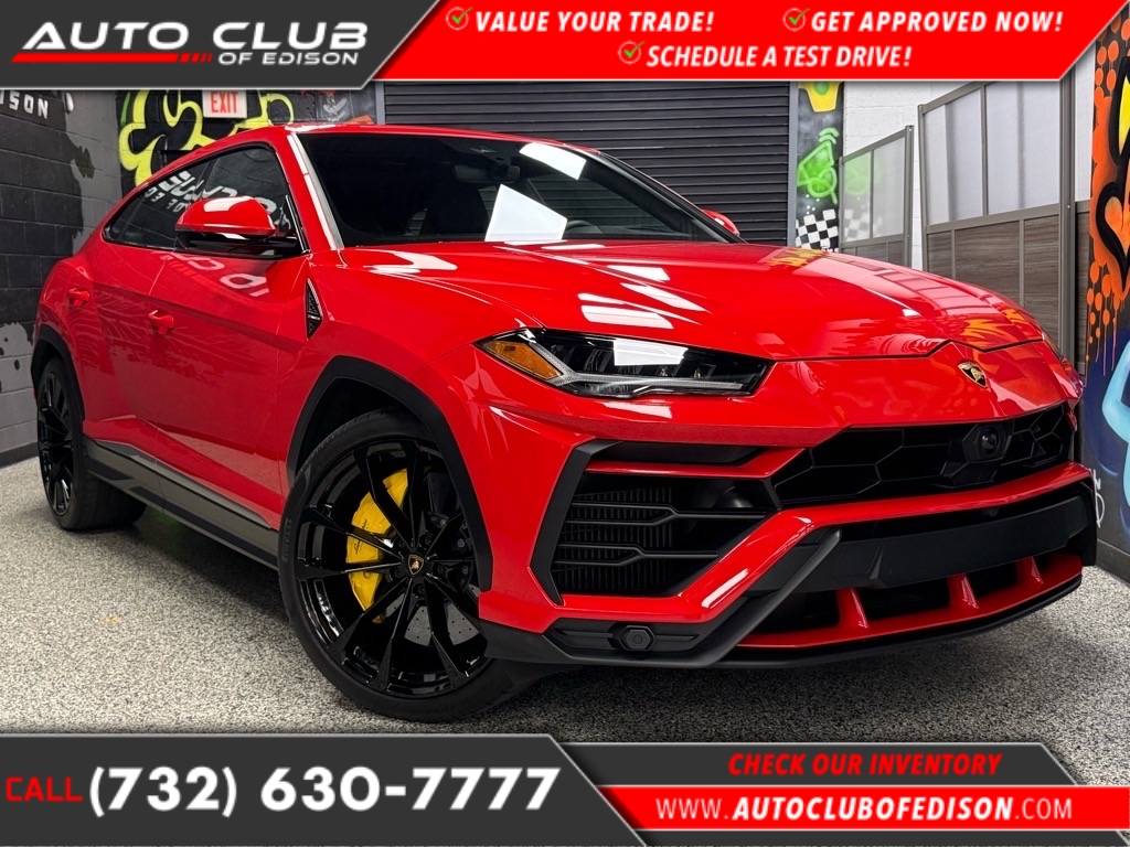 2022 Lamborghini Urus Base's photo