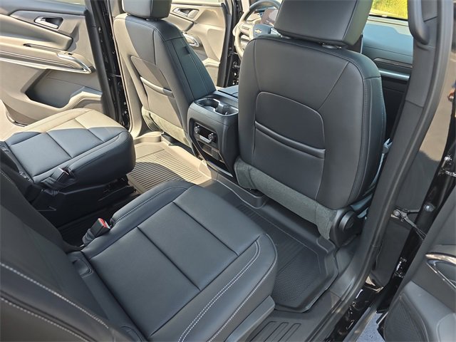 2026 Chevrolet Traverse photo 11