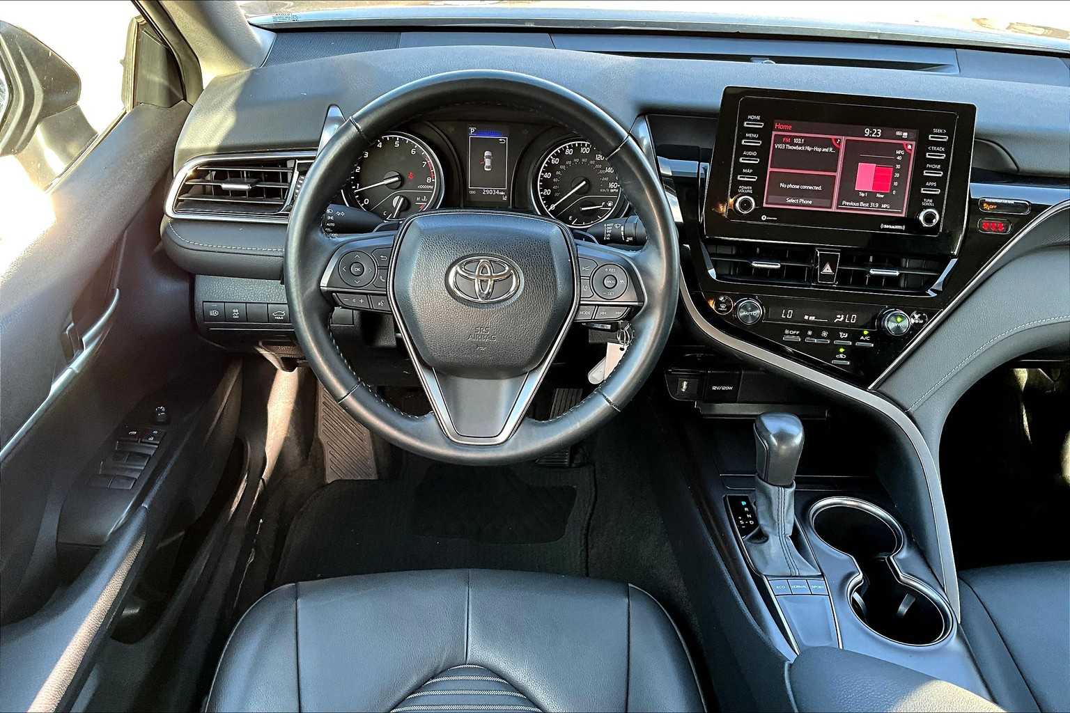 2024 Toyota Camry SE photo 6