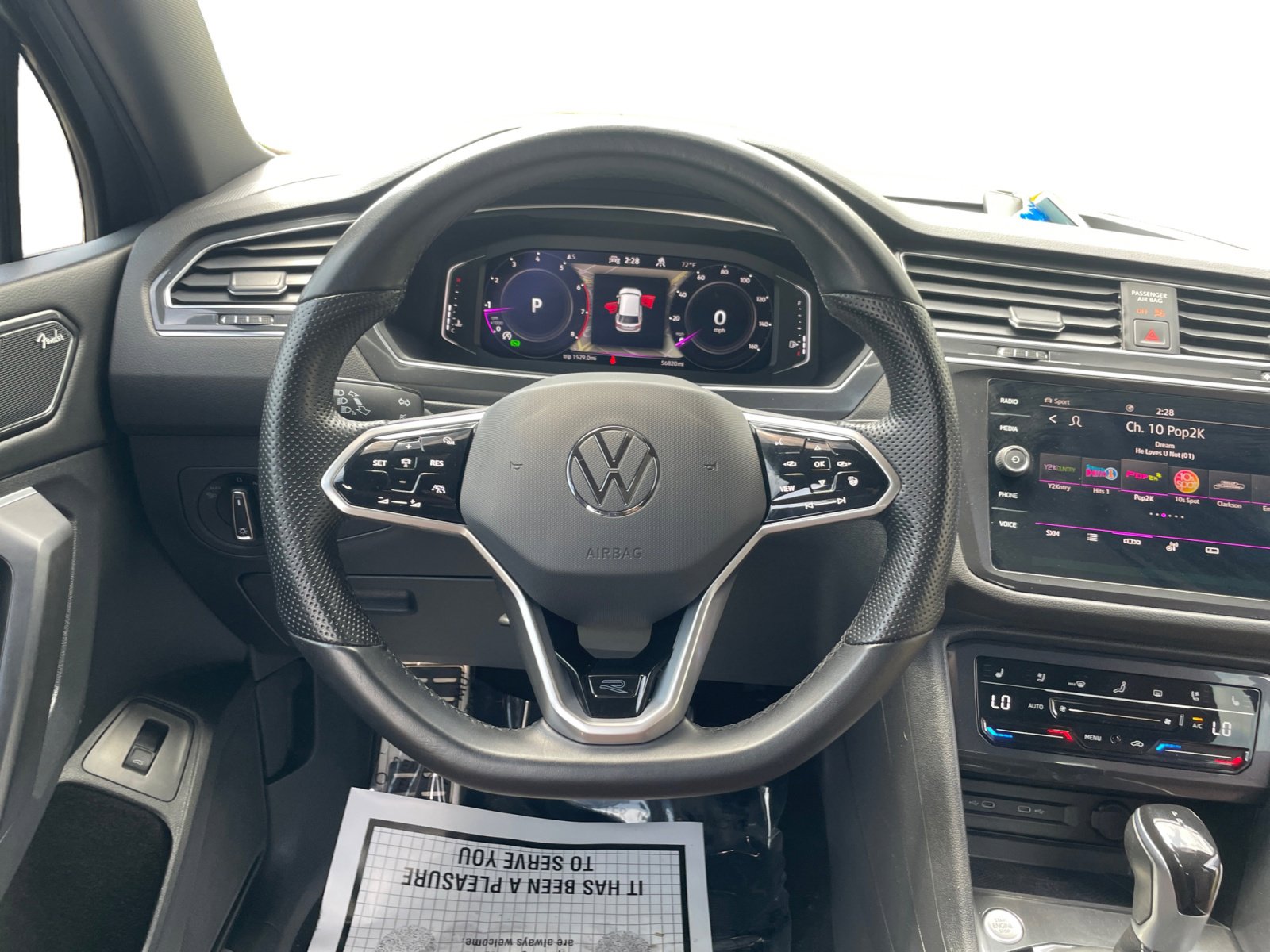 2023 Volkswagen Tiguan SEL R-Line Black photo 18