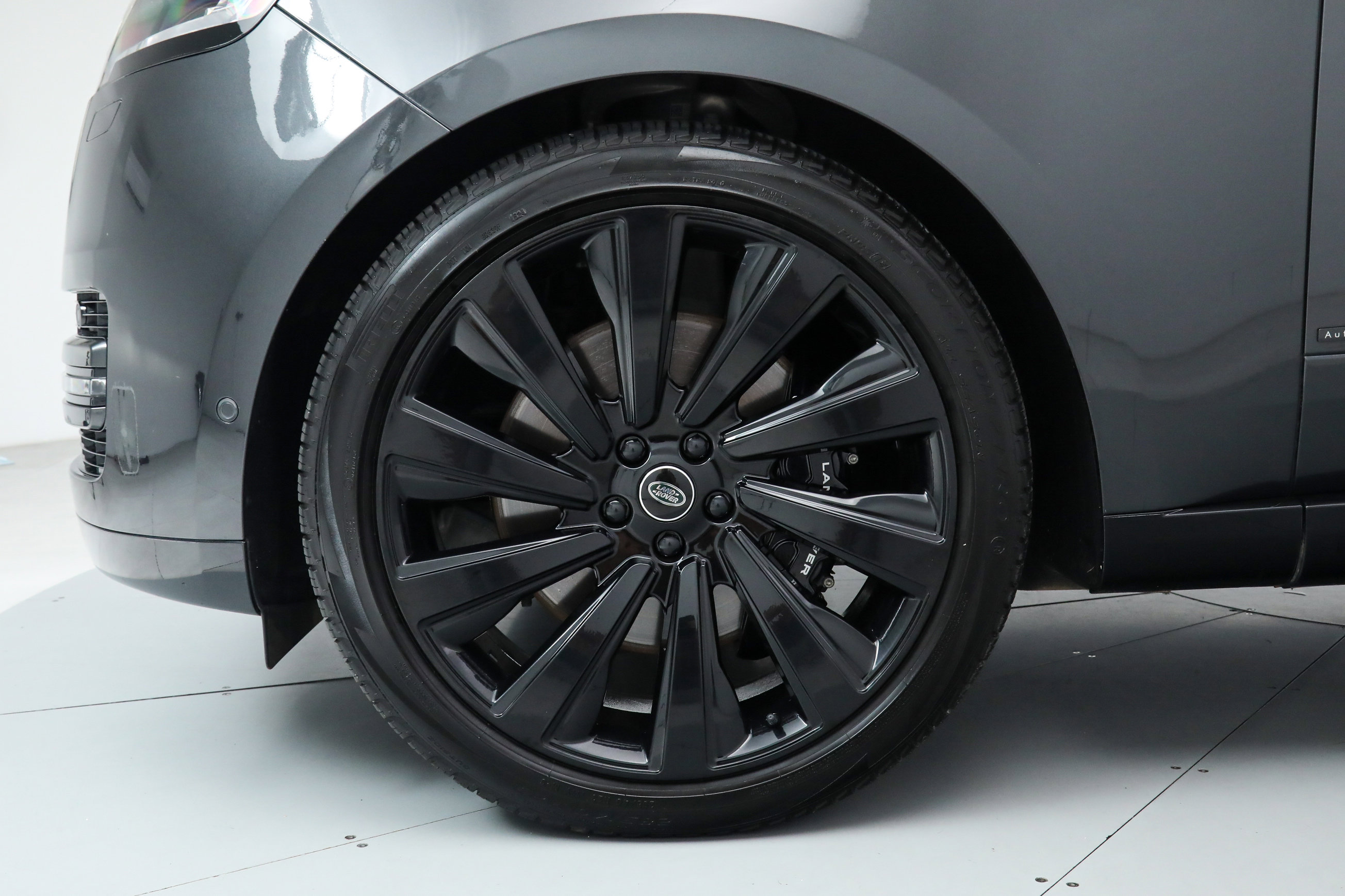 2025 Land Rover Range Rover Autobiography photo 33