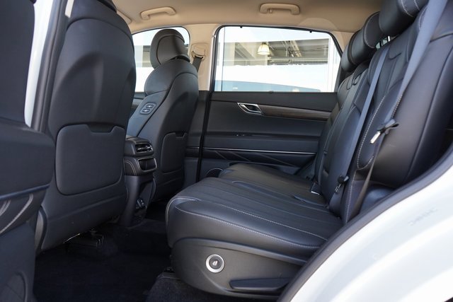 2023 Genesis GV80 2.5T AWD photo 21