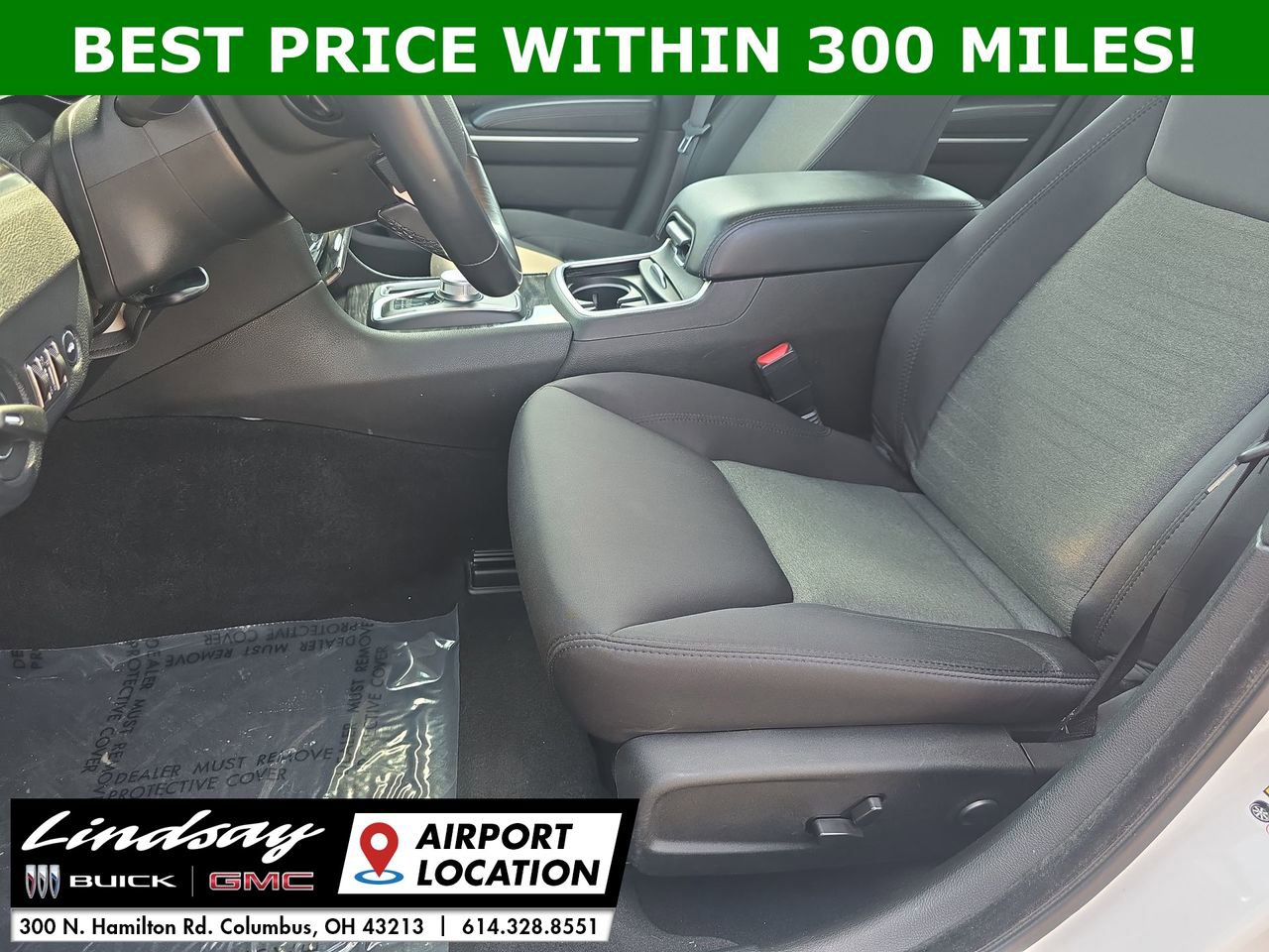 2022 Chrysler 300 Touring photo 15