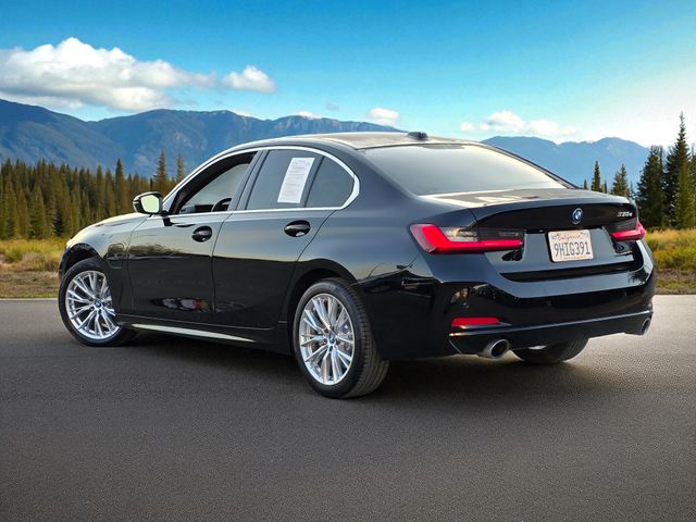 2024 Bmw 330e photo 4