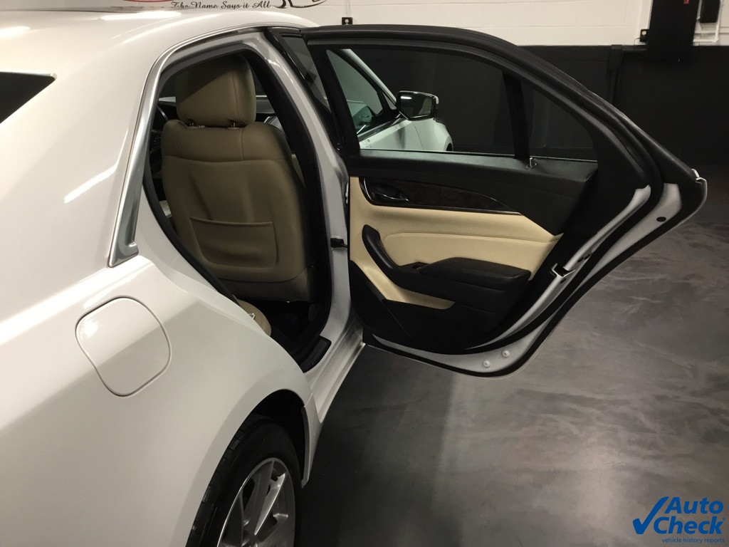 2019 Cadillac CTS Luxury photo 32
