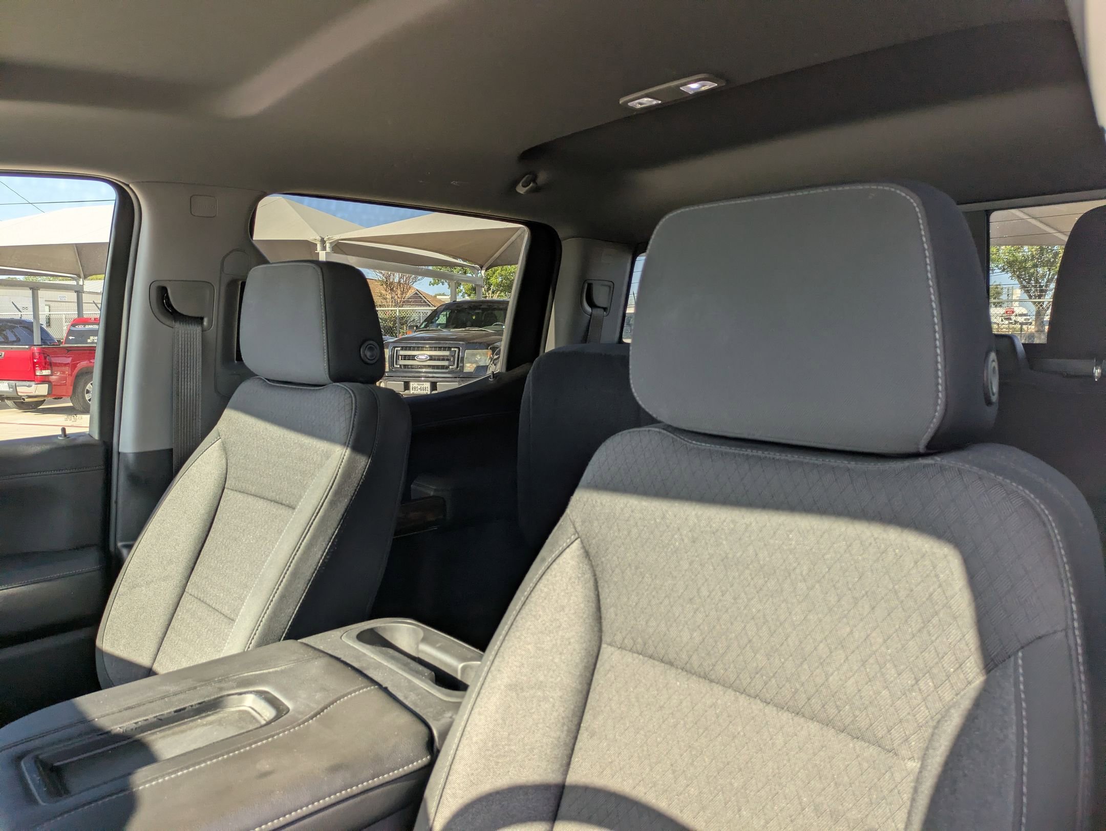 2020 Chevrolet Silverado 1500 RST photo 12
