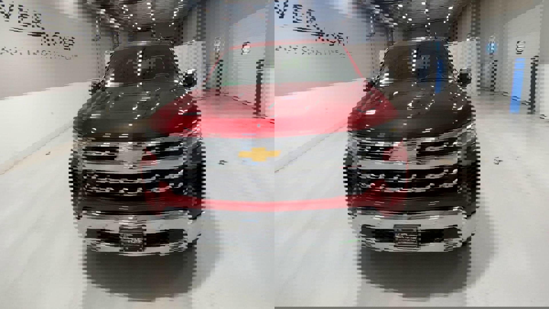 2026 Chevrolet Silverado 1500 LTZ photo 3