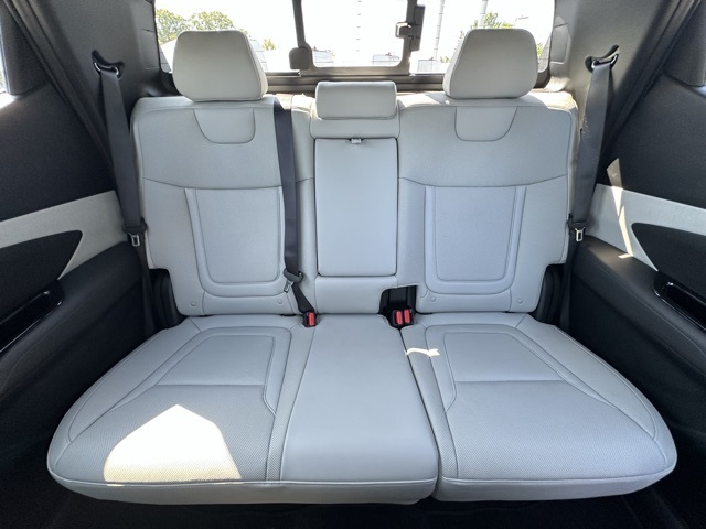 2025 Hyundai Santa Cruz Limited photo 15