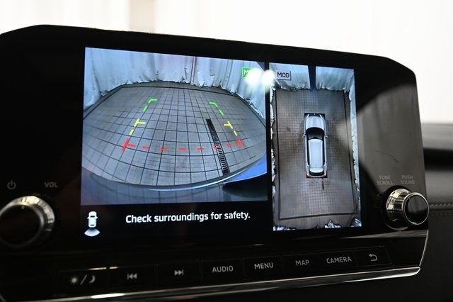 2023 Mitsubishi Outlander PHEV SE photo 6