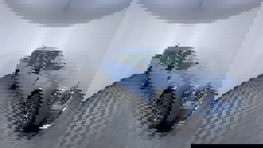 2025 Ford Maverick XLT photo 2