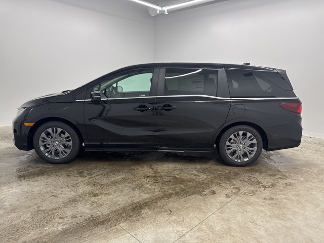 2026 Honda Odyssey Touring photo 8