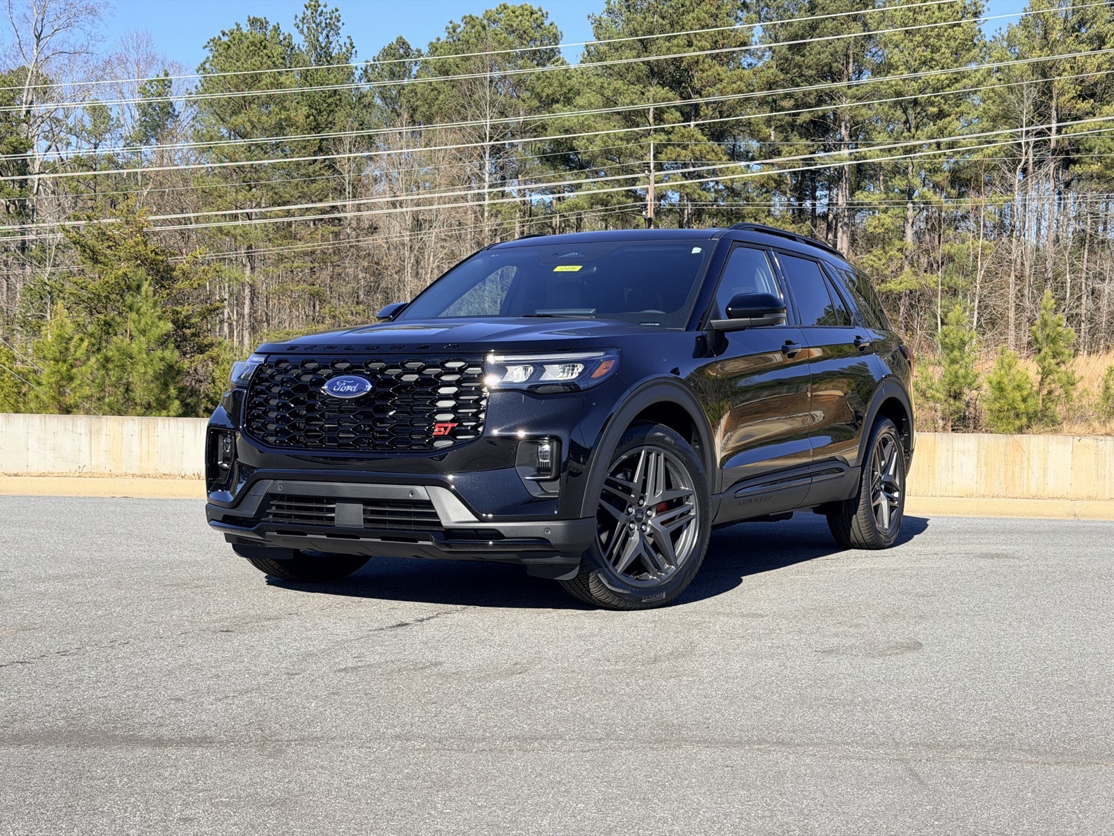 2026 Ford Explorer ST's photo