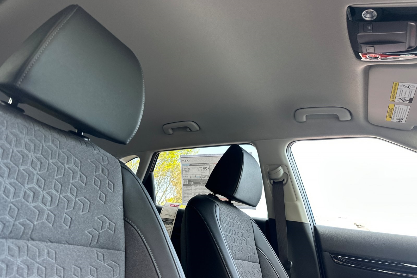 2025 Kia Seltos S X-Line photo 12