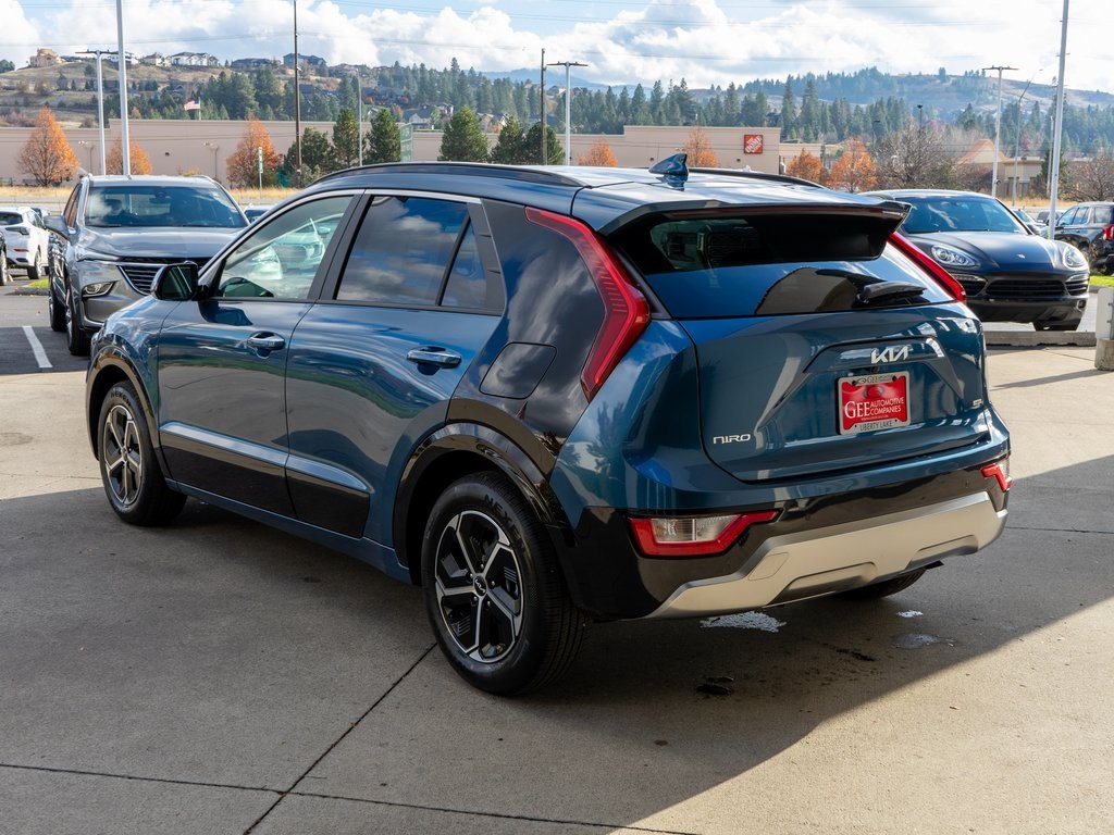2024 Kia Niro SX photo 3