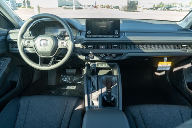 2025 Honda Accord SE photo 14