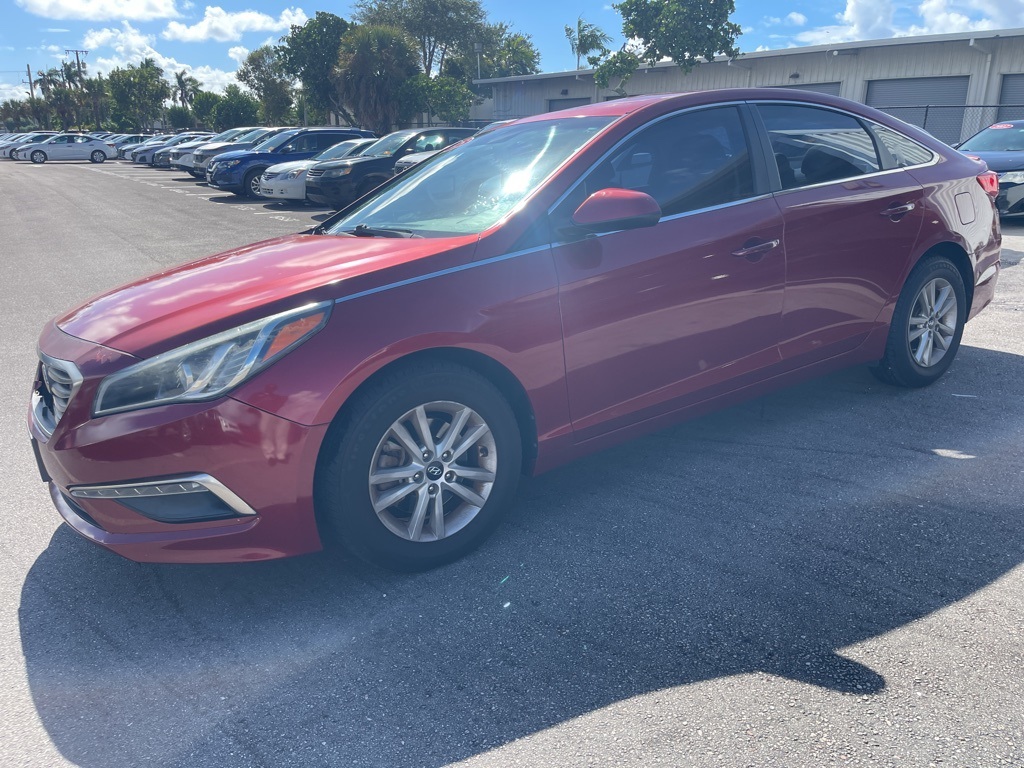 2015 Hyundai Sonata SE photo 7