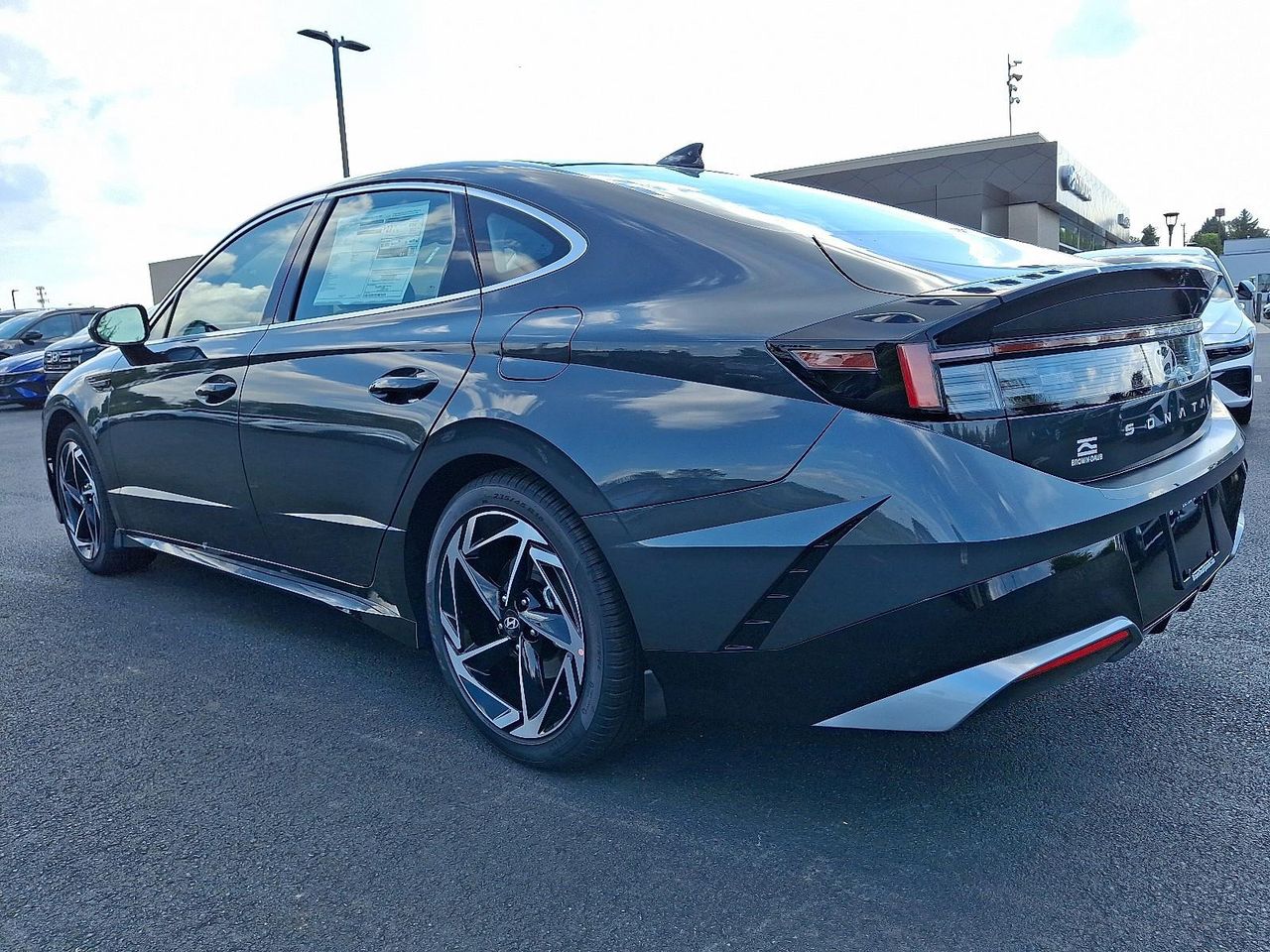 2026 Hyundai Sonata SEL Sport photo 3