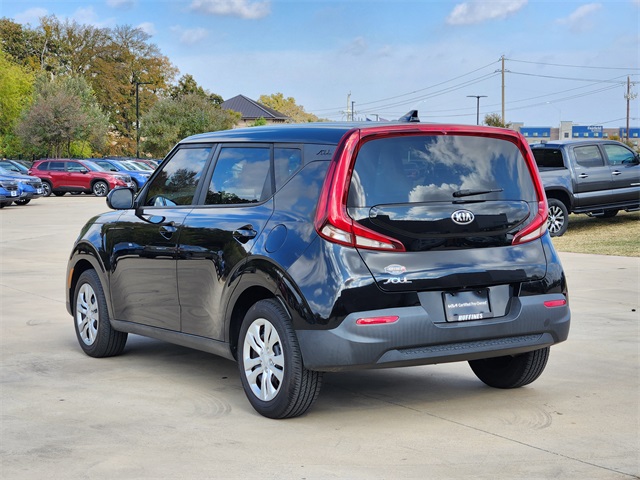 2020 Kia Soul LX photo 3