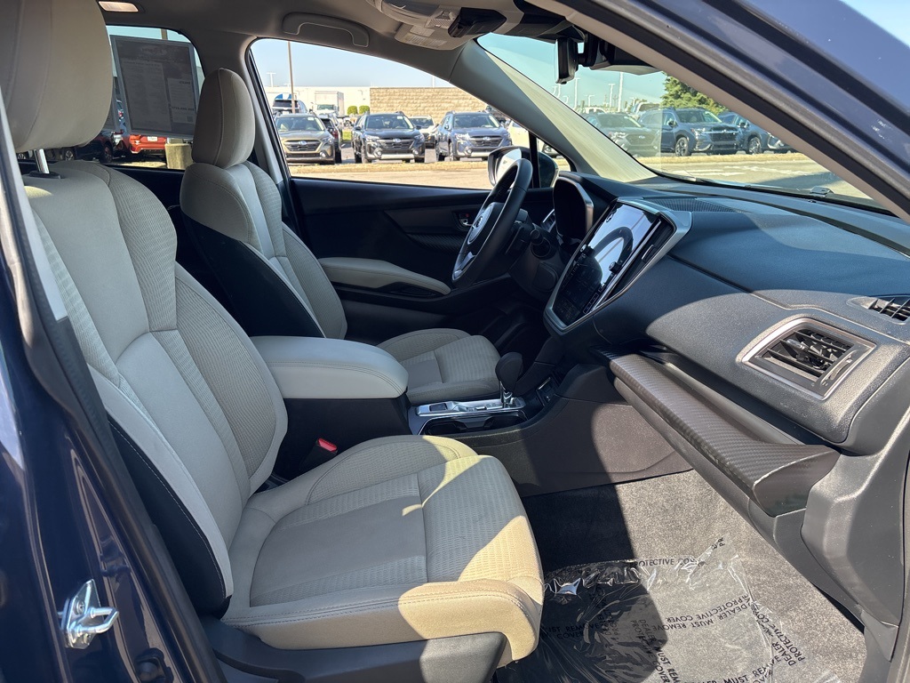 2025 Subaru Ascent Premium photo 8