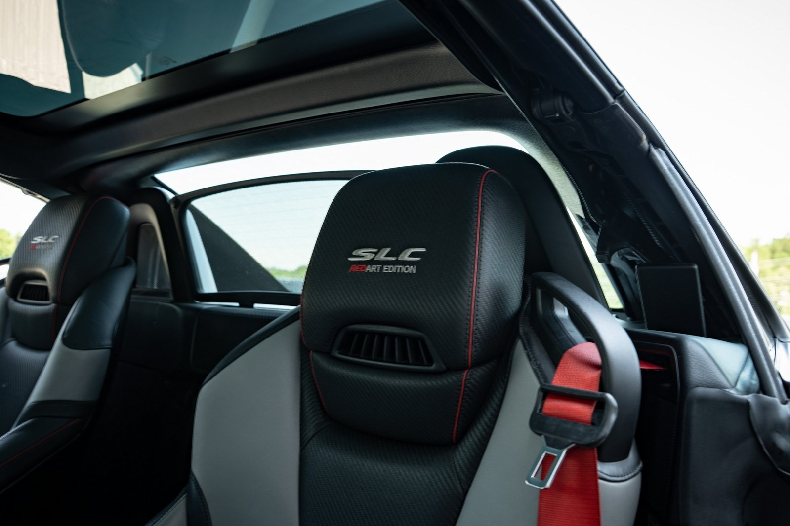 2019 Mercedes Benz SLC AMG 43 photo 25