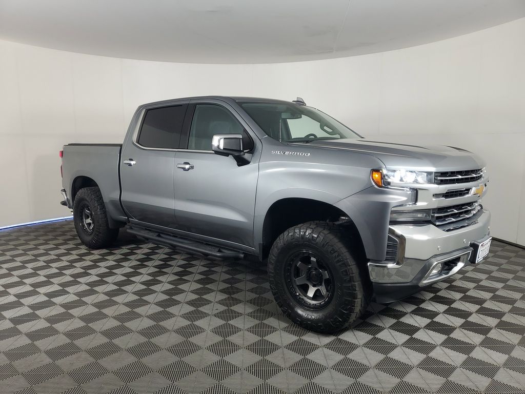 2019 Chevrolet Silverado 1500 LTZ photo 2
