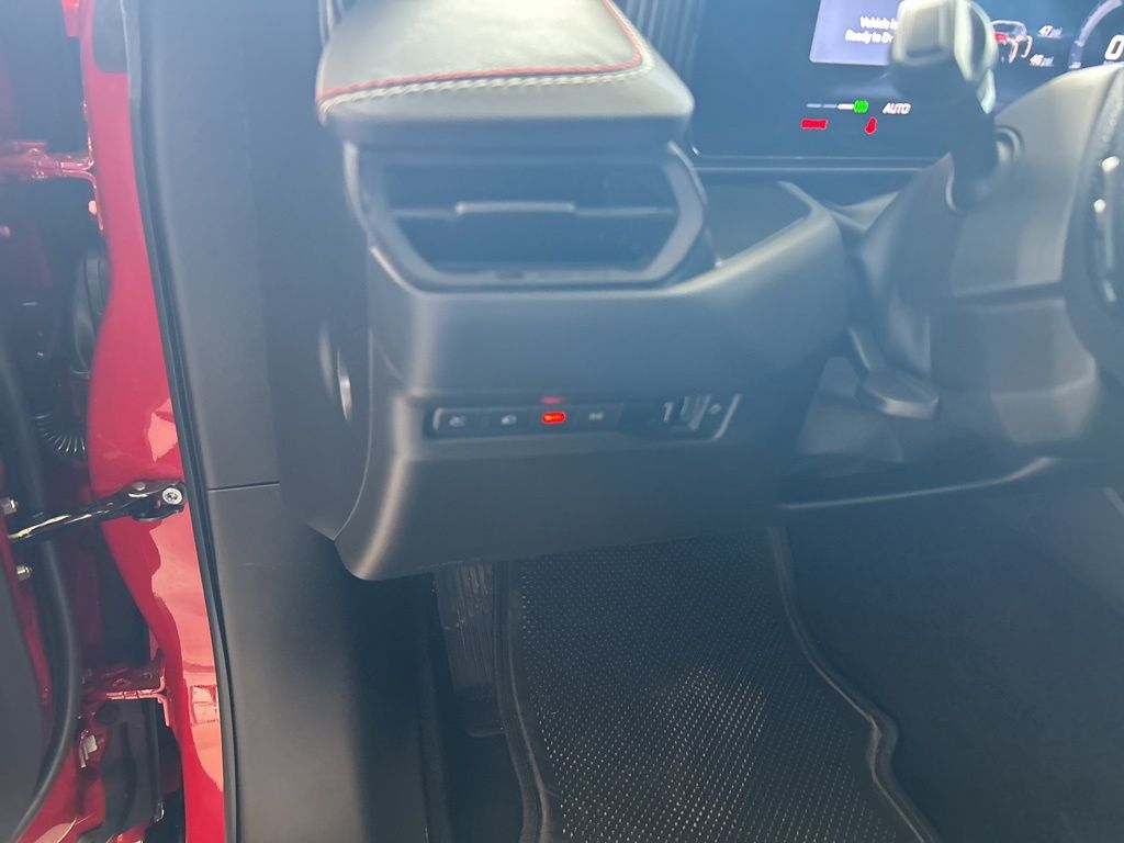 2025 Dodge Charger R/T photo 36