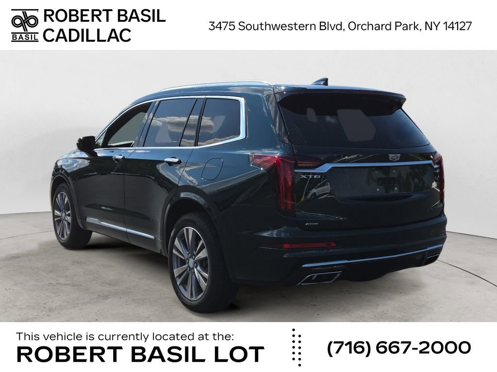 2024 Cadillac XT6 Premium Luxury photo 3