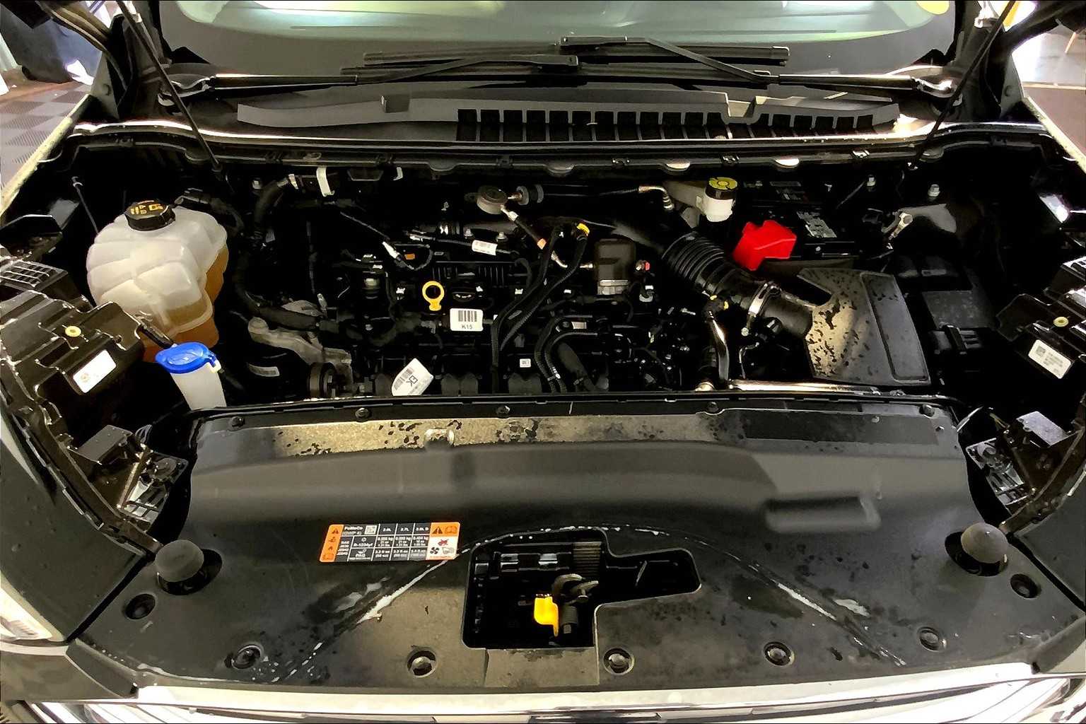 2021 Ford Edge SEL photo 29