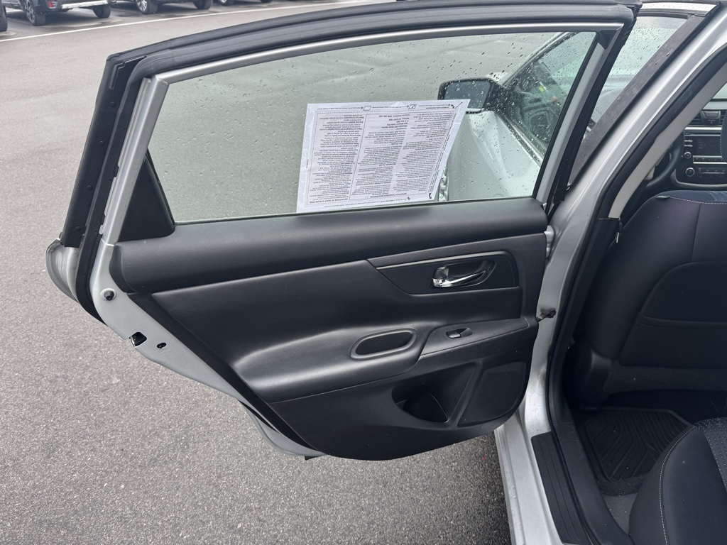 2016 Nissan Altima 2.5 S photo 30