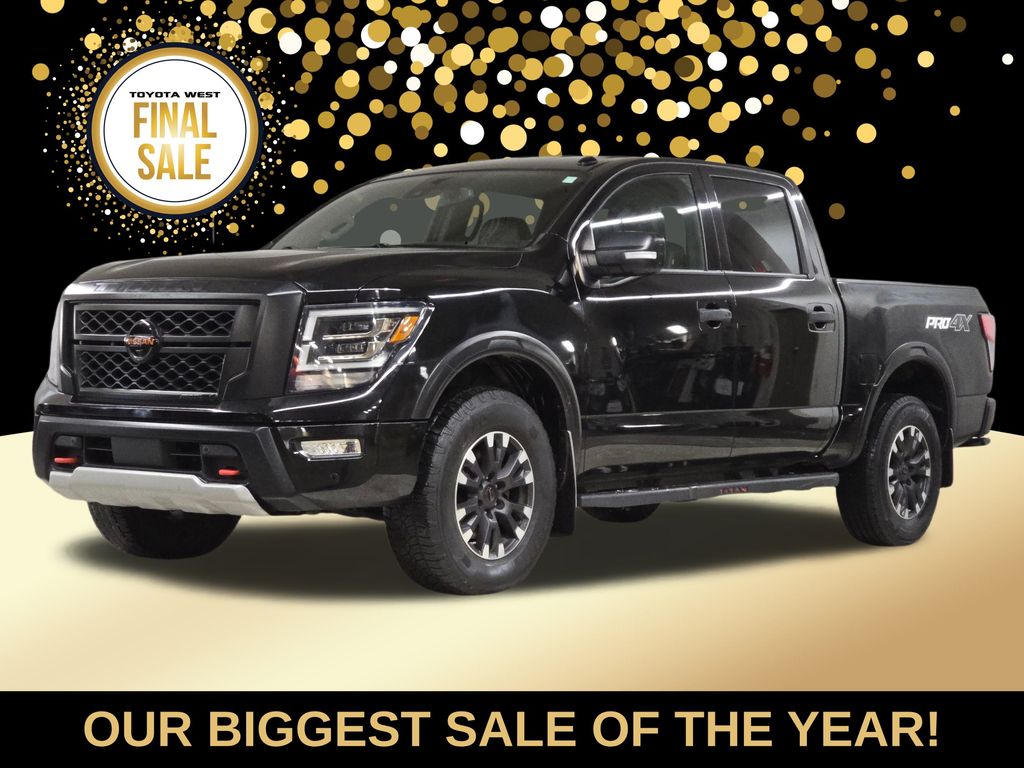 2020 Nissan Titan PRO-4X's photo