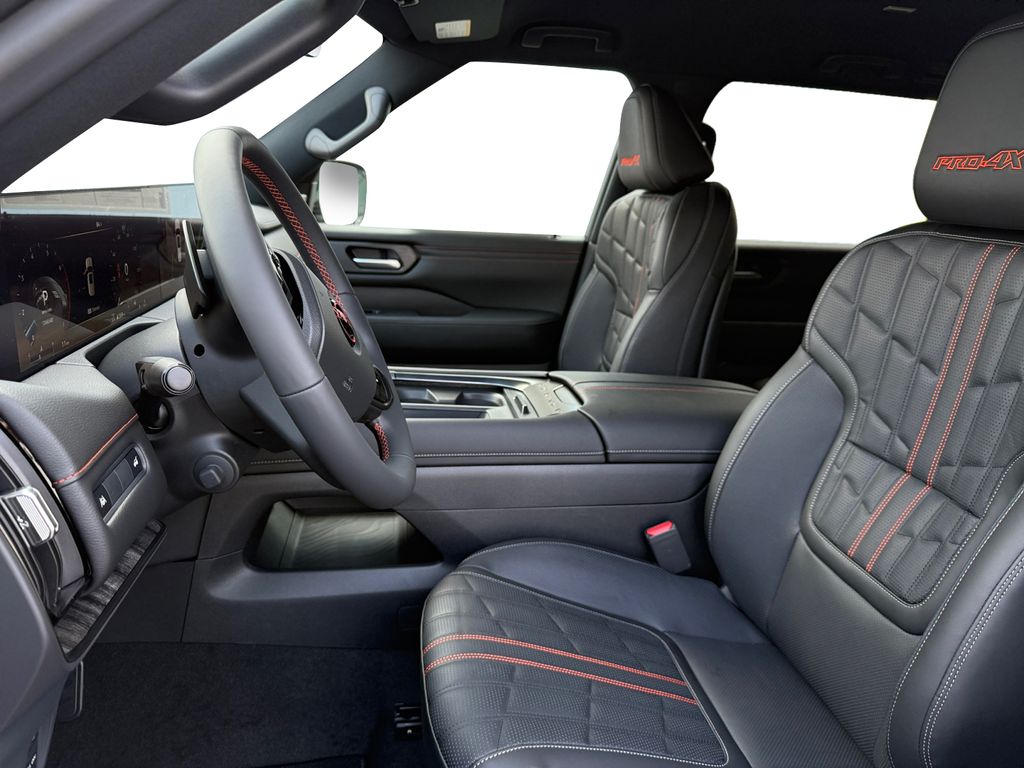 2025 Nissan Armada photo 4