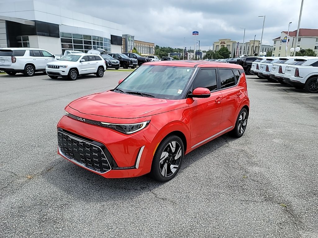 2025 Kia Soul GT-Line photo 3