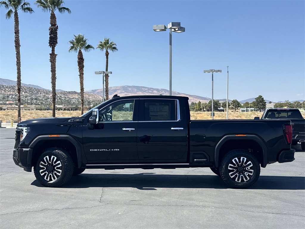 2025 Gmc Sierra 2500 HD Denali Ultimate photo 3