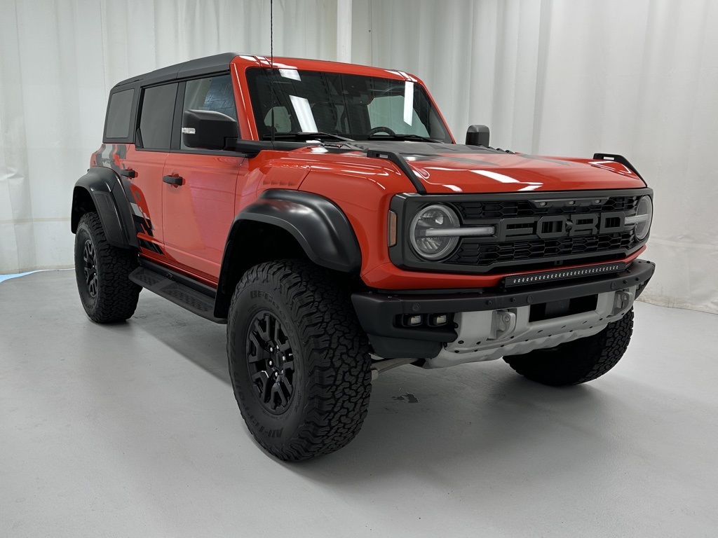 2023 Ford Bronco Raptor photo 2